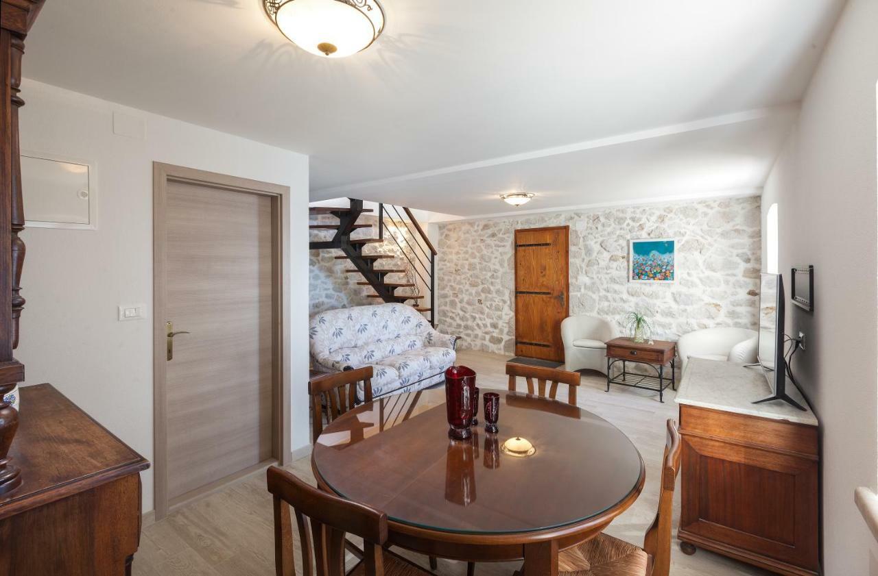 House Pasalich Villa Tucepi Luaran gambar
